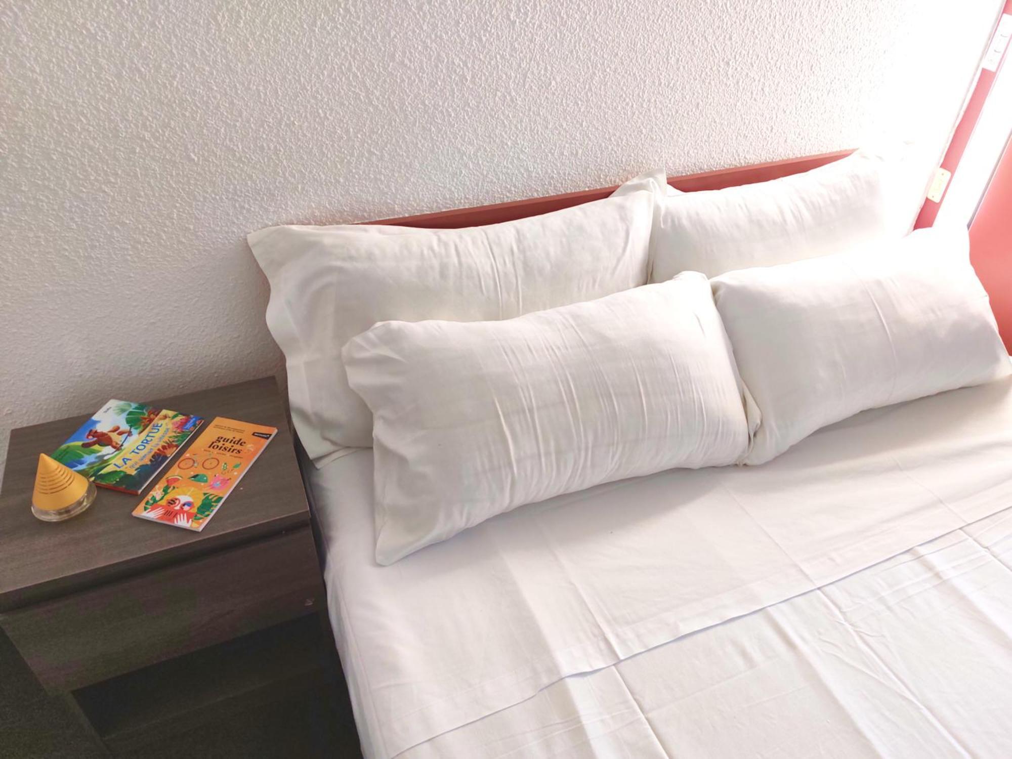 Hotel La Voile Bleue La Richardais Rom bilde